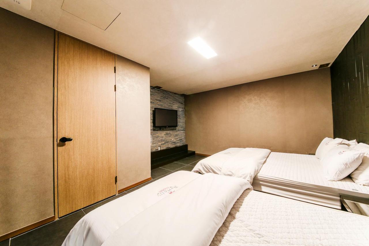 Gyeongju Arrietty Motel Esterno foto