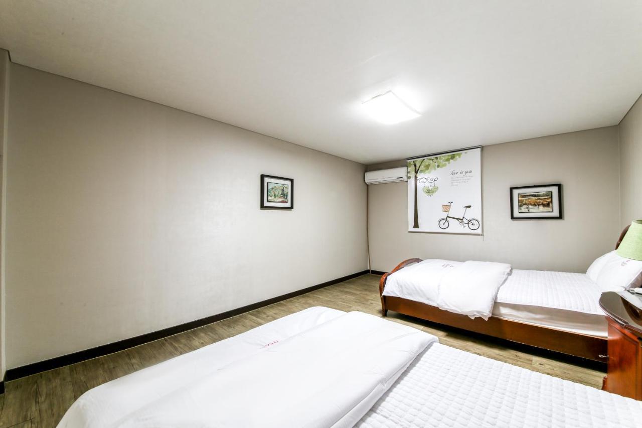 Gyeongju Arrietty Motel Esterno foto