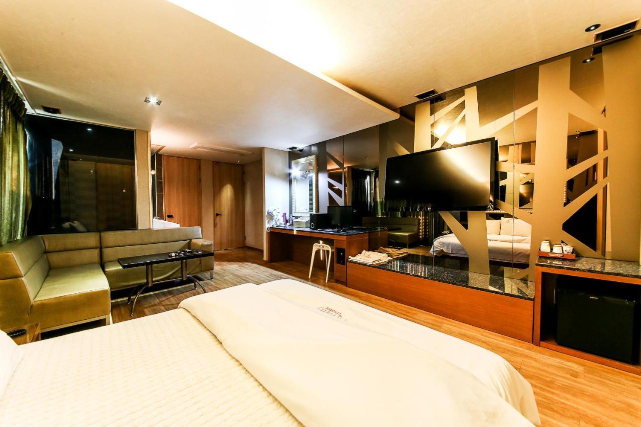 Gyeongju Arrietty Motel Esterno foto