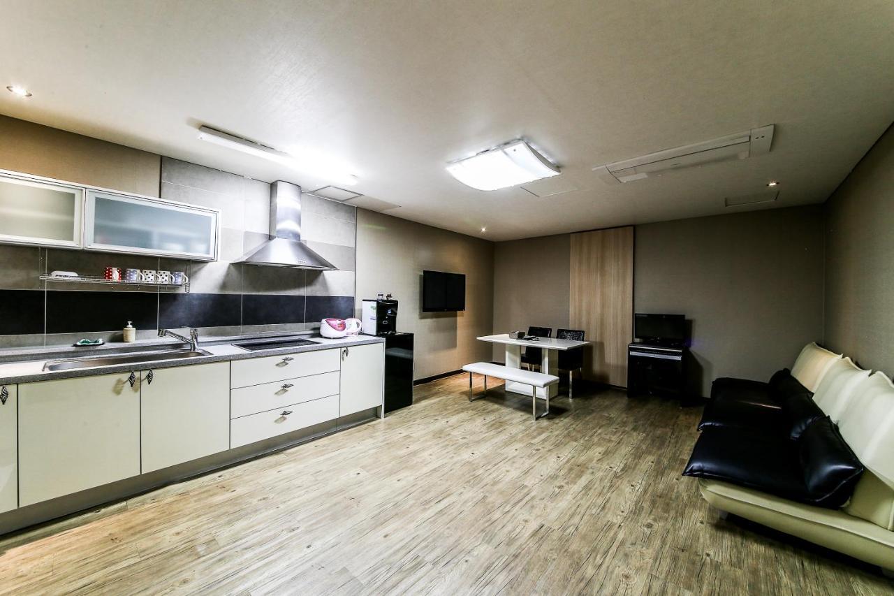 Gyeongju Arrietty Motel Esterno foto
