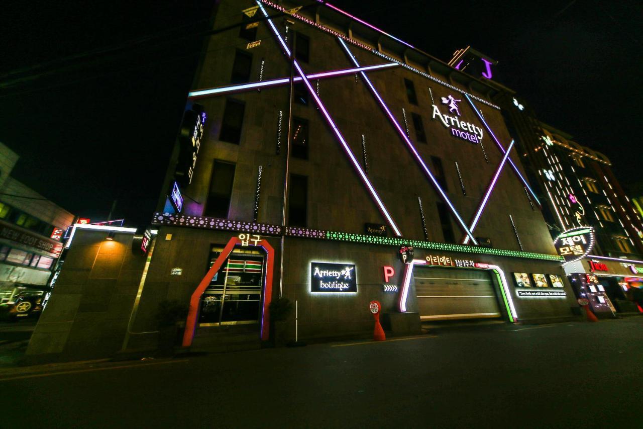Gyeongju Arrietty Motel Esterno foto